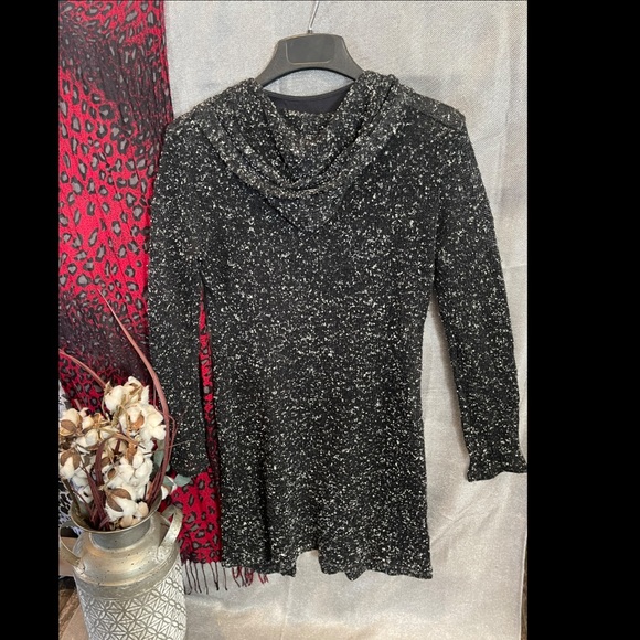 Modern Cardigan for Women Size L by Necessary Objects - Picture 3 of 7